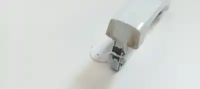 Peça sobressalente para automóvel em segunda mão puxador exterior traseiro direito por ford kuga (cbv) titanium referências oem iam 3m51r22404  