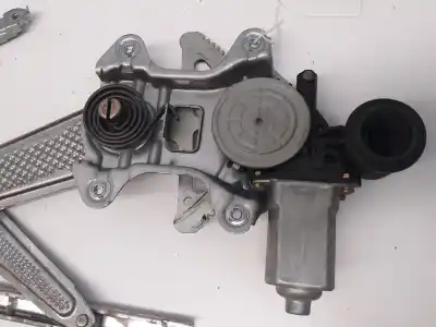 Second-hand car spare part passenger side right window regulator for toyota yaris (ncp1/nlp1/scp1) 1.0 linea luna oem iam references 85710-52030  