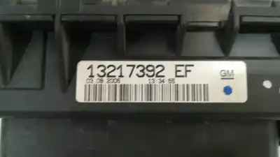 Pezzo di ricambio per auto di seconda mano scatola relè/fusibili per opel corsa d (s07) 1.2 (l08 l68) riferimenti oem iam 13217392ef  