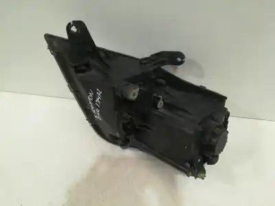 Pièce détachée automobile d'occasion feu droit pour ssangyong rexton 2.9 turbodiesel cat références oem iam   