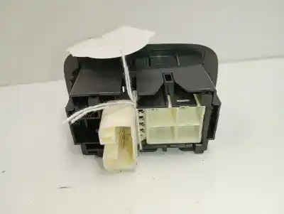 Peça sobressalente para automóvel em segunda mão botão / interruptor elevador vidro traseiro esquerdo por toyota auris luna+ referências oem iam   