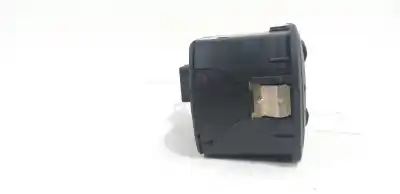 Pièce détachée automobile d'occasion commande de lève vitre avant gauche pour opel corsa d catch me références oem iam 13258521aa  