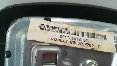 Second-hand car spare part front left air bag for renault clio ii fase ii (b/cb0) base authentique 82 cv / 60 kw oem iam references 8200057780c  