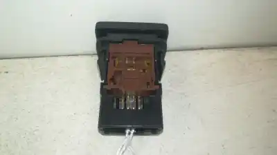 Second-hand car spare part switch for toyota auris luna oem iam references 15c032  