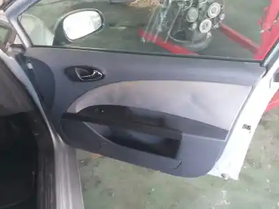 Peça sobressalente para automóvel em segunda mão  por SEAT LEON (1P1)  Referências OEM IAM 1P0837402D  