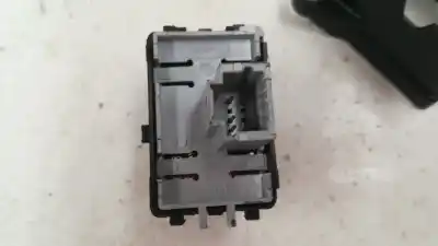 Second-hand car spare part switch for renault latitude initiale 241 cv / 177 kw oem iam references 255500002r  