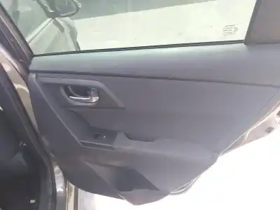 Peça sobressalente para automóvel em segunda mão puxador interior traseiro direito por toyota auris hybrid feel  edition referências oem iam 92057a2