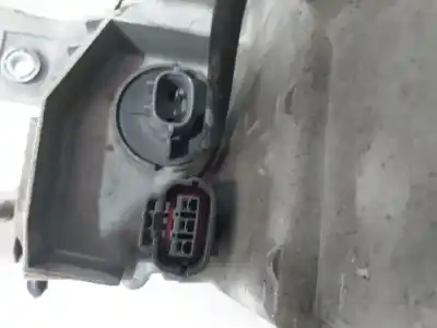 Second-hand car spare part right headlight for mazda premacy (cp) 1.9 (cp8w) oem iam references   