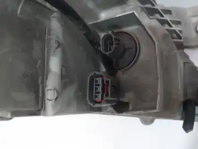 Second-hand car spare part left headlight for mazda premacy (cp) 1.9 (cp8w) oem iam references   