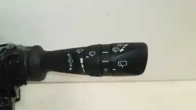 Peça sobressalente para automóvel em segunda mão comandos de alavanca por toyota auris hybrid feel  edition referências oem iam 17f852