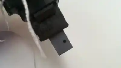 Peça sobressalente para automóvel em segunda mão interruptor 4 piscas - emergência por toyota auris hybrid feel  edition referências oem iam 8433202390