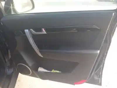 Peça sobressalente para automóvel em segunda mão botão / interruptor elevador vidro dianteiro direito por chevrolet captiva 2.2 vcdi ltz referências oem iam 201003484