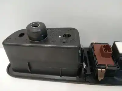 Second-hand car spare part passenger side right window regulator for jeep renegade limited 4x2 oem iam references 7356518830  