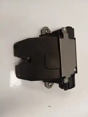 Second-hand car spare part Trunk Lock for FORD FOCUS BERLINA (CAP) Ambiente (D) OEM IAM references 01041111006  