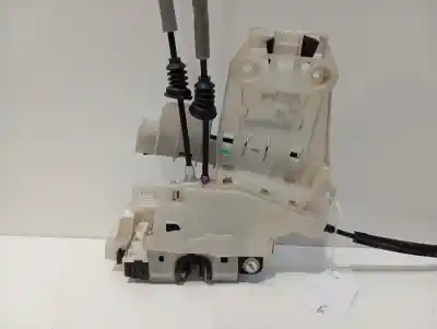 Автозапчастина б/у замок дверей заднього лівого для jeep renegade limited 4x2 посилання на oem iam 40136025-012  