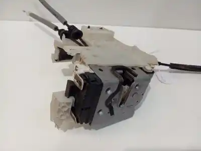 Автозапчастина б/у замок дверей заднього лівого для jeep renegade limited 4x2 посилання на oem iam 40136025-012  