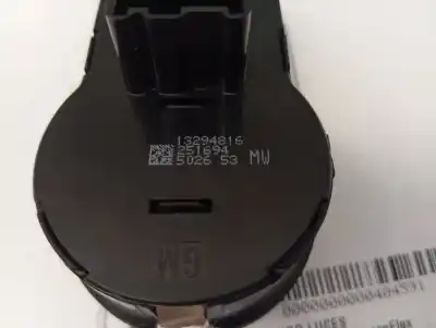 Peça sobressalente para automóvel em segunda mão comutador de luzes por opel adam (m13) 1.4 referências oem iam 13294816  