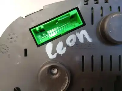 Peça sobressalente para automóvel em segunda mão quadrante por seat leon (1m1) last edition referências oem iam 88311292