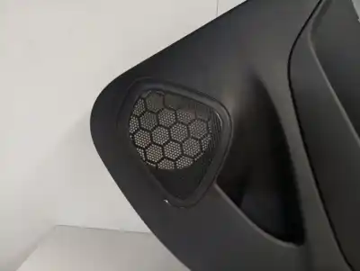 Peça sobressalente para automóvel em segunda mão forra / revestimento da porta traseira direita por renault captur adventure referências oem iam   