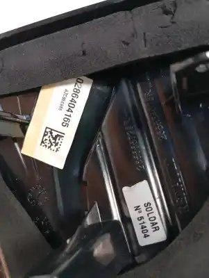 Second-hand car spare part interior left tailgate light for renault captur adventure oem iam references 0286404165  