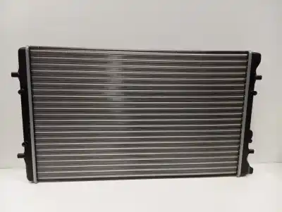 Автозапчасти б/у ВОДЯНОЙ РАДИАТОР за SEAT LEON (1M1)  ссылки OEM IAM 1J0121253AT  