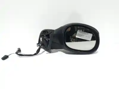 Pezzo di ricambio per auto di seconda mano retrovisore destro per citroen c3 attraction riferimenti oem iam e9026100  