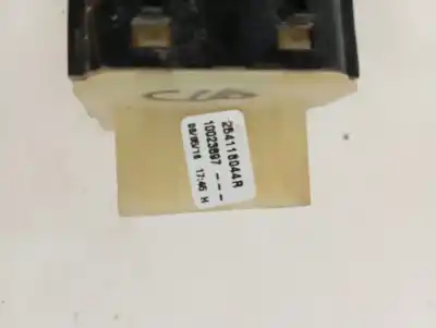 Second-hand car spare part left front power window switch for renault clio iv authentique oem iam references 254118044r  