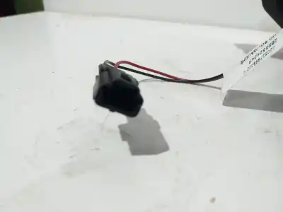 Peça sobressalente para automóvel em segunda mão farolim interior traseiro esquerdo por renault clio iv authentique referências oem iam 265552424r