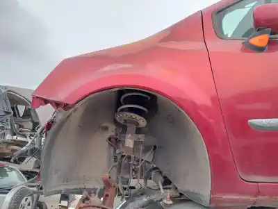 Автозапчасти б/у левое переднее крыло за renault modus confort dynamique 98 cv / 72 kw ссылки oem iam 7701475515