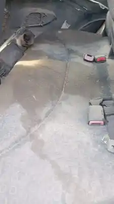 Автозапчастина б/у задні сидіння для toyota yaris (ncp1/nlp1/scp1) 1.4 d-4d linea luna посилання на oem iam   