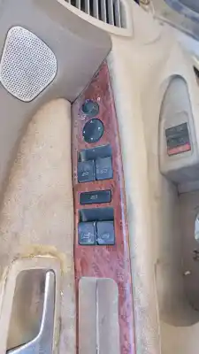 Автозапчастина б/у передні вікний вмикач для AUDI A8 (D2) 2.5 TDI Посилання на OEM IAM   