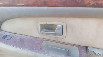 Автозапчастина б/у усередині передня права ручка для AUDI A8 (D2) 2.5 TDI Посилання на OEM IAM   