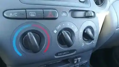 Second-hand car spare part Heating / Air Conditioning Control Panel for TOYOTA YARIS (NCP1/NLP1/SCP1) 1.3 16V CAT OEM IAM references   
