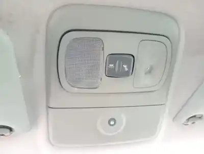 Автозапчасти б/у внутренний свет за RENAULT SCENIC RX4 (JA0) 2.0 16V Dynamique ссылки OEM IAM   