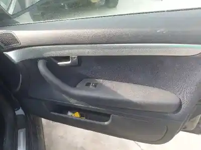Peça sobressalente para automóvel em segunda mão elevador de vidros dianteiro direito por audi a4 b7 avant (8ed) 2.0 tdi 16v referências oem iam 
