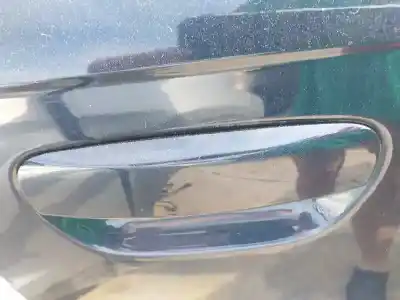 Peça sobressalente para automóvel em segunda mão puxador exterior frente direito por audi a4 b7 avant (8ed) 2.0 tdi 16v referências oem iam 
