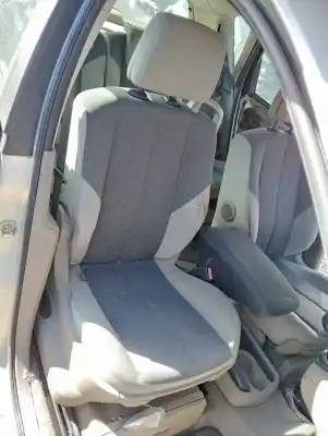 Автозапчастина б/у передне праве сиділо для RENAULT SCENIC II i- Music Посилання на OEM IAM   