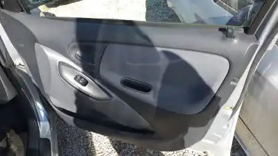 Peça sobressalente para automóvel em segunda mão botão / interruptor elevador vidro dianteiro direito por toyota yaris (ncp1/nlp1/scp1) 1.0 linea luna referências oem iam 