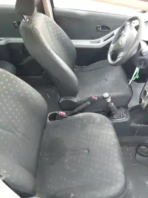 Second-hand car spare part right front seat for toyota yaris (ksp9/scp9/nlp9) básico oem iam references 