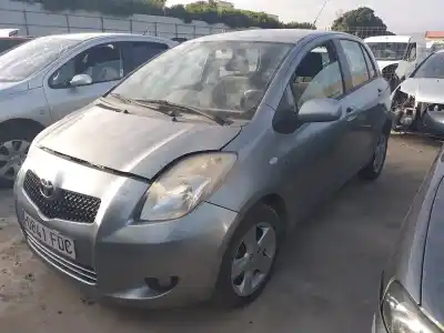 Pièce détachée automobile d'occasion Serrure De Porte Arrière Gauche pour TOYOTA YARIS (KSP9/SCP9/NLP9) Básico Références OEM IAM   