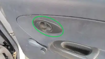 Pezzo di ricambio per auto di seconda mano Maniglia Interna Posteriore Destra per DAEWOO MATIZ CD Riferimenti OEM IAM   