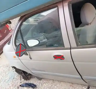 Peça sobressalente para automóvel em segunda mão porta da frente esquerda por daewoo matiz cd referências oem iam 