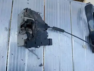 Second-hand car spare part Rear Left Door Lock for SSANGYONG RODIUS Xdi OEM IAM references   