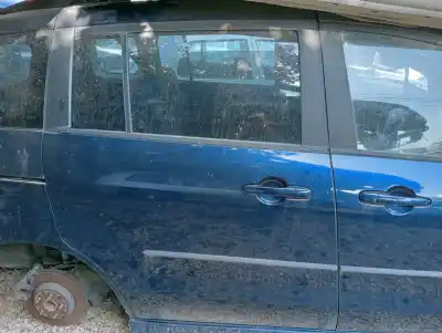 Автозапчастина б/у правий бічний замок дверей для mazda 5 (cr19) 2.0 (crew) посилання на oem iam 