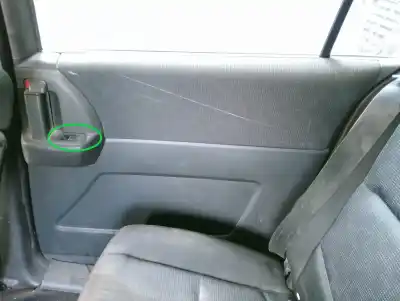 Автозапчастина б/у управління склами задніх правіх для mazda 5 (cr19) 2.0 (crew) посилання на oem iam 