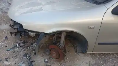 Автозапчасти б/у левое переднее крыло за SEAT LEON (1M1) 1.9 TDI ссылки OEM IAM   