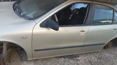 Автозапчастина б/у  для SEAT LEON (1M1)  Посилання на OEM IAM   