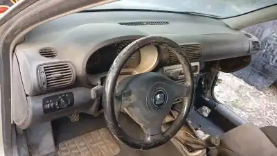 Second-hand car spare part dashboard for seat leon (1m1) 1.9 tdi oem iam references 