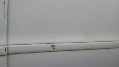 Автозапчасти б/у левая передняя дверь за audi a4 avant (b5) 2.6 v6 cat (abc) 150 cv / 110 kw ссылки oem iam   