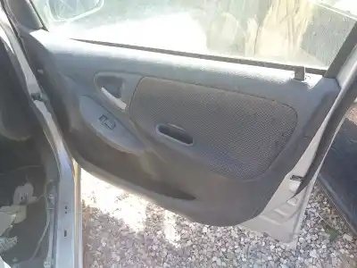 Автозапчасти б/у внутри передней правой ручки за toyota yaris (ncp1/nlp1/scp1) 1.3 expo ссылки oem iam   